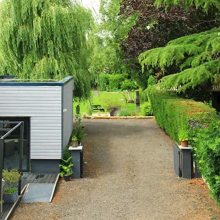 Cléome Bed & Breakfast 3*